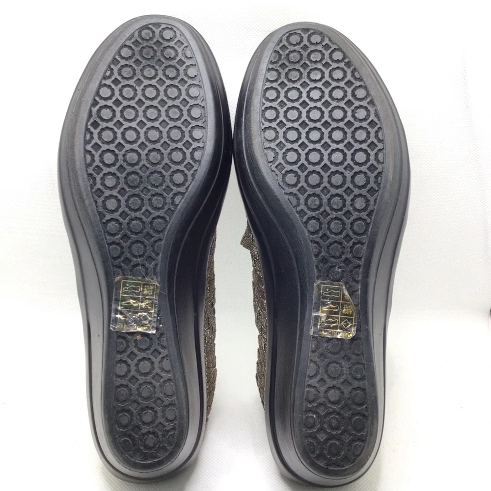 Corkys Womens Bronze Wishbone Woven Comfort Stretch Slip-on Wedge Shoe 9